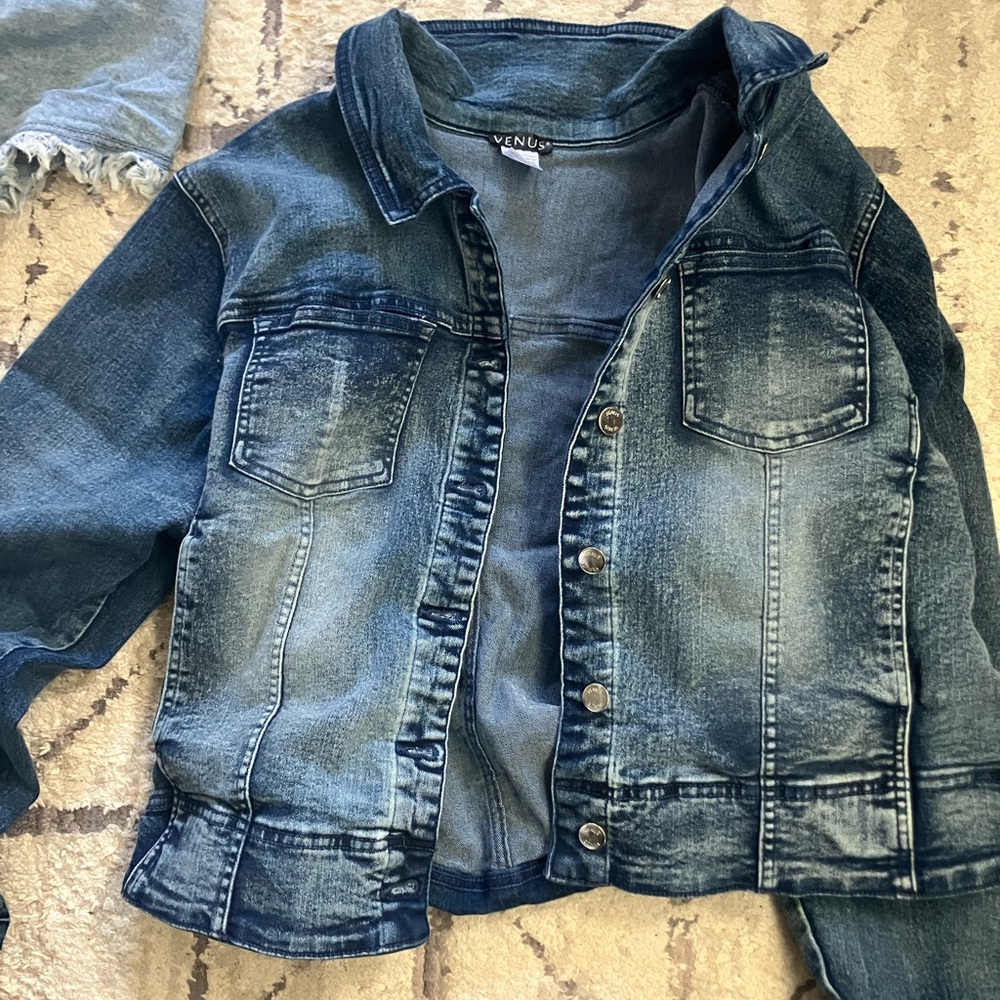 VENUS Distressed Blue Jean Jacket